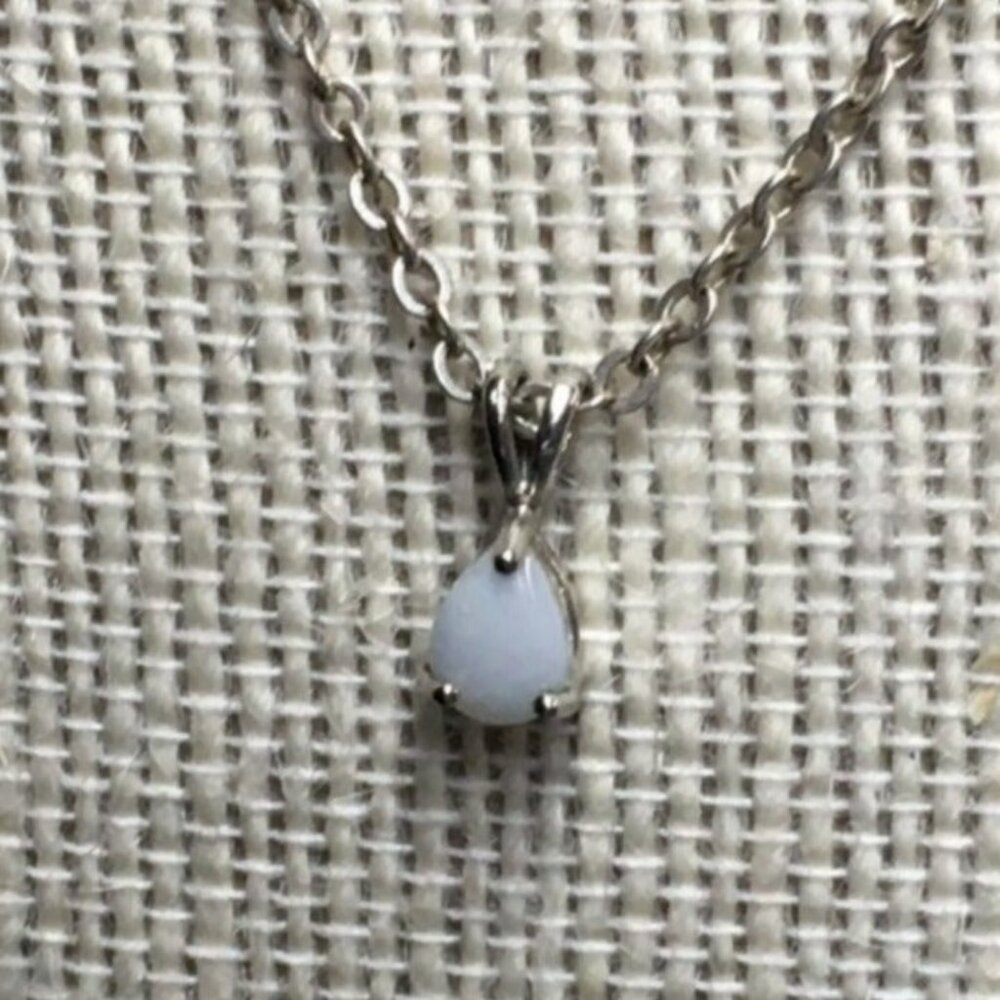 Opal Teardrop Necklace 15 In Short Silver Chain Retro Vintage Classic Soft Girl